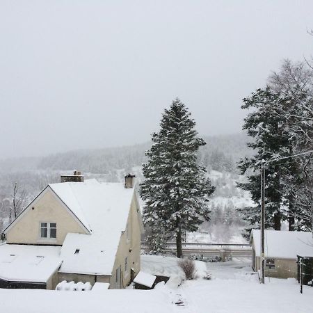 Glengarry House Hotel ทินดรัม ภายนอก รูปภาพ